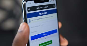 הוטרדת מינית בפייסבוק – מה עלייך לעשות?